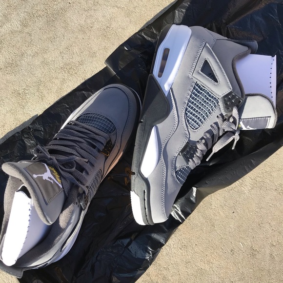 Jordan 4 Cool Grey Size 10.5 - Picture 2 of 4